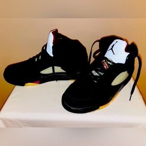 Air Jordan Retro Men's Black Sneakers